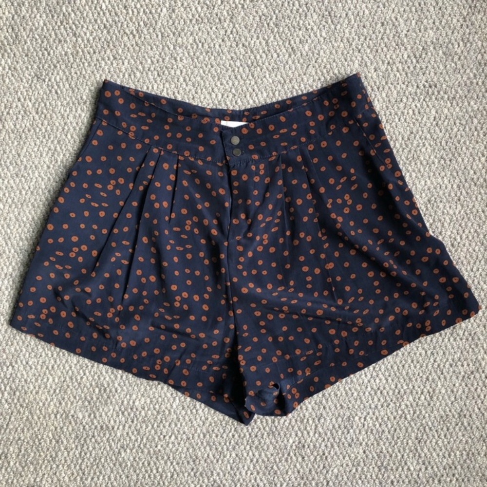 Costa Blanca high waist navy shorts size med